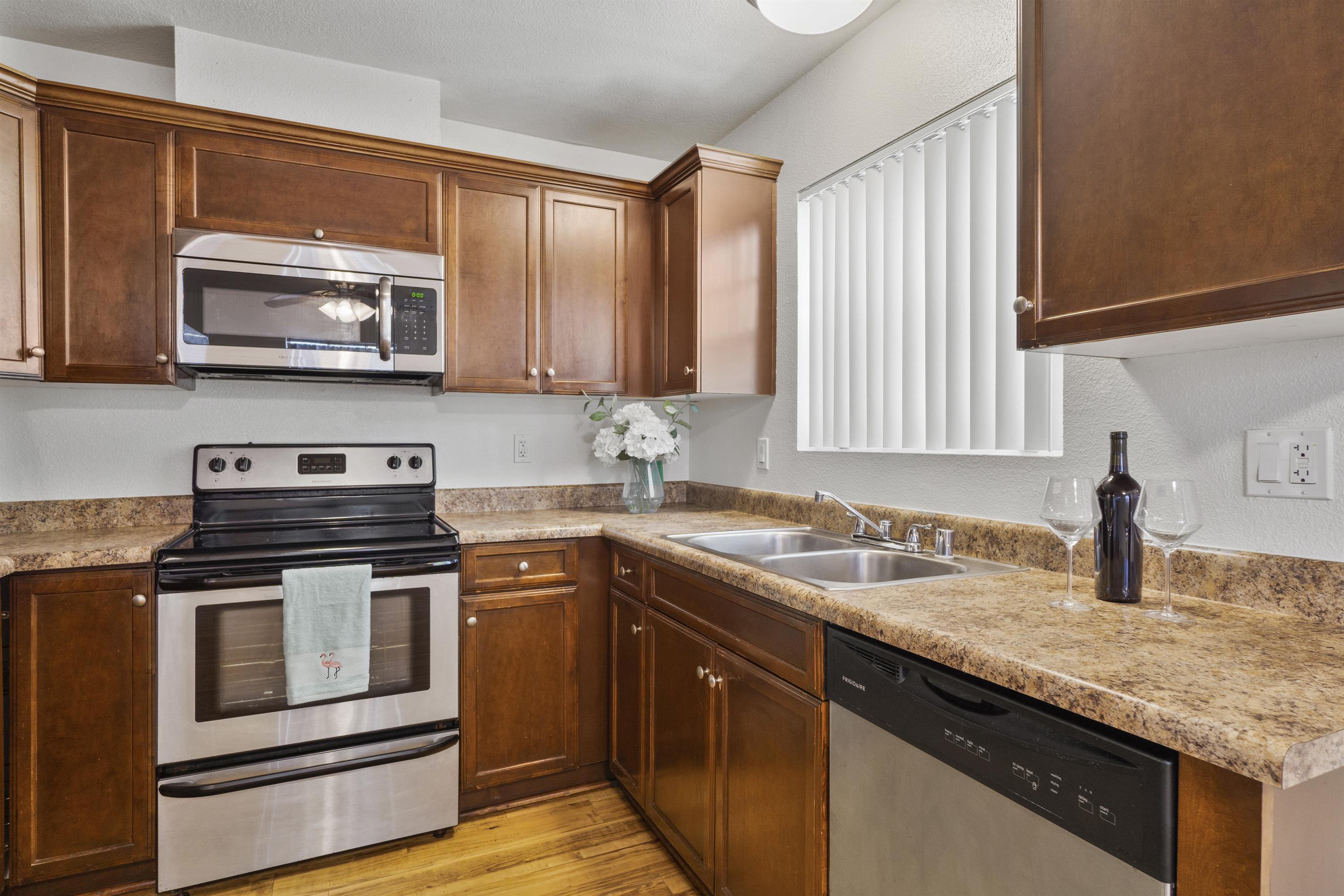 7614 Parkway Drive, Unit 2C