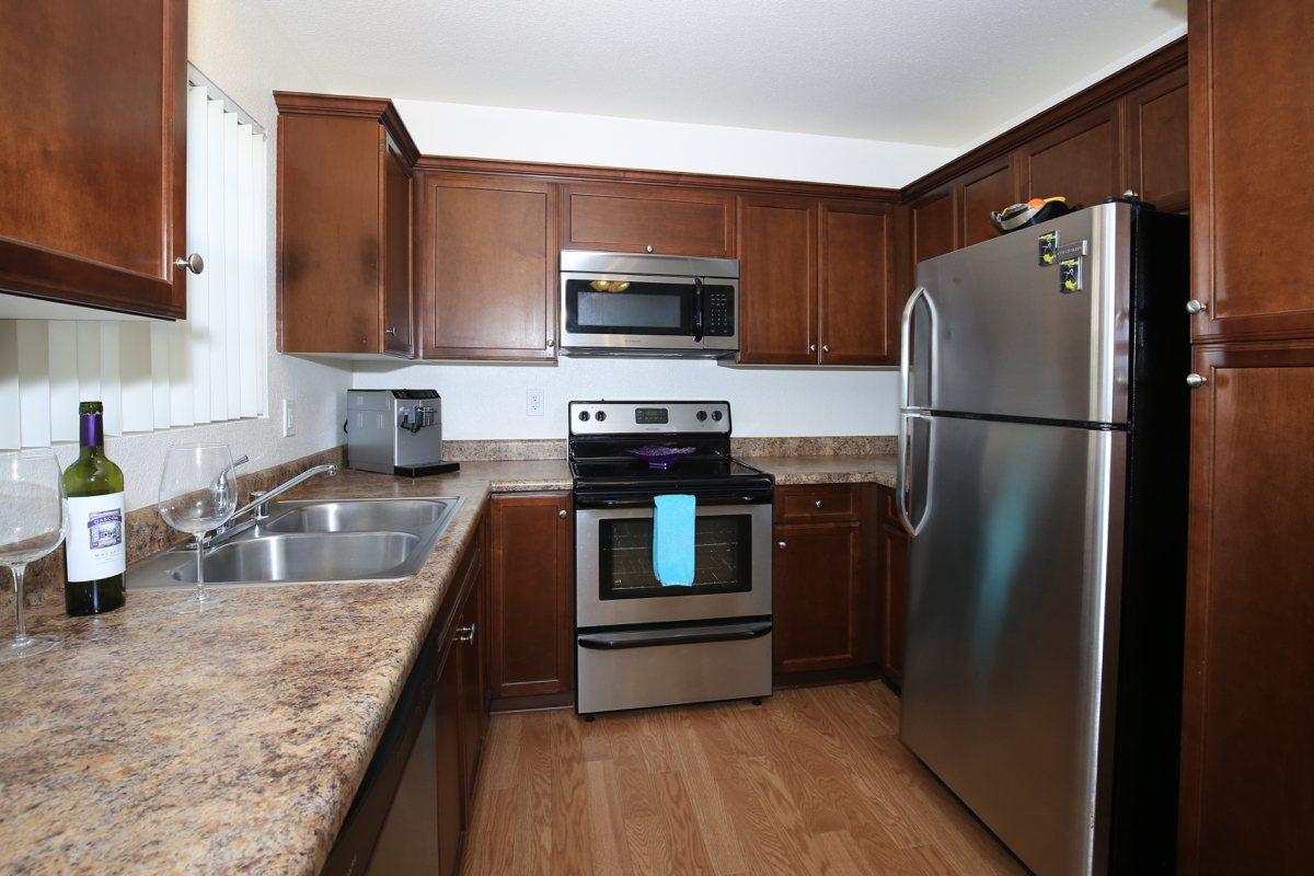 7614 Parkway Drive, Unit 1F